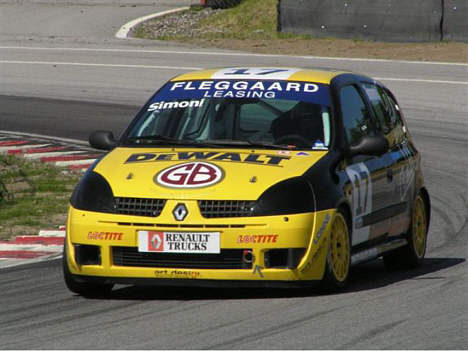 Rune Simoni i nr. 17.