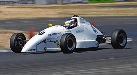 Johan i sin Formel Ford på Jyllandsringen.