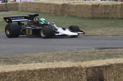 En anden af de helt klassiske F1 biler. Lotus 72.