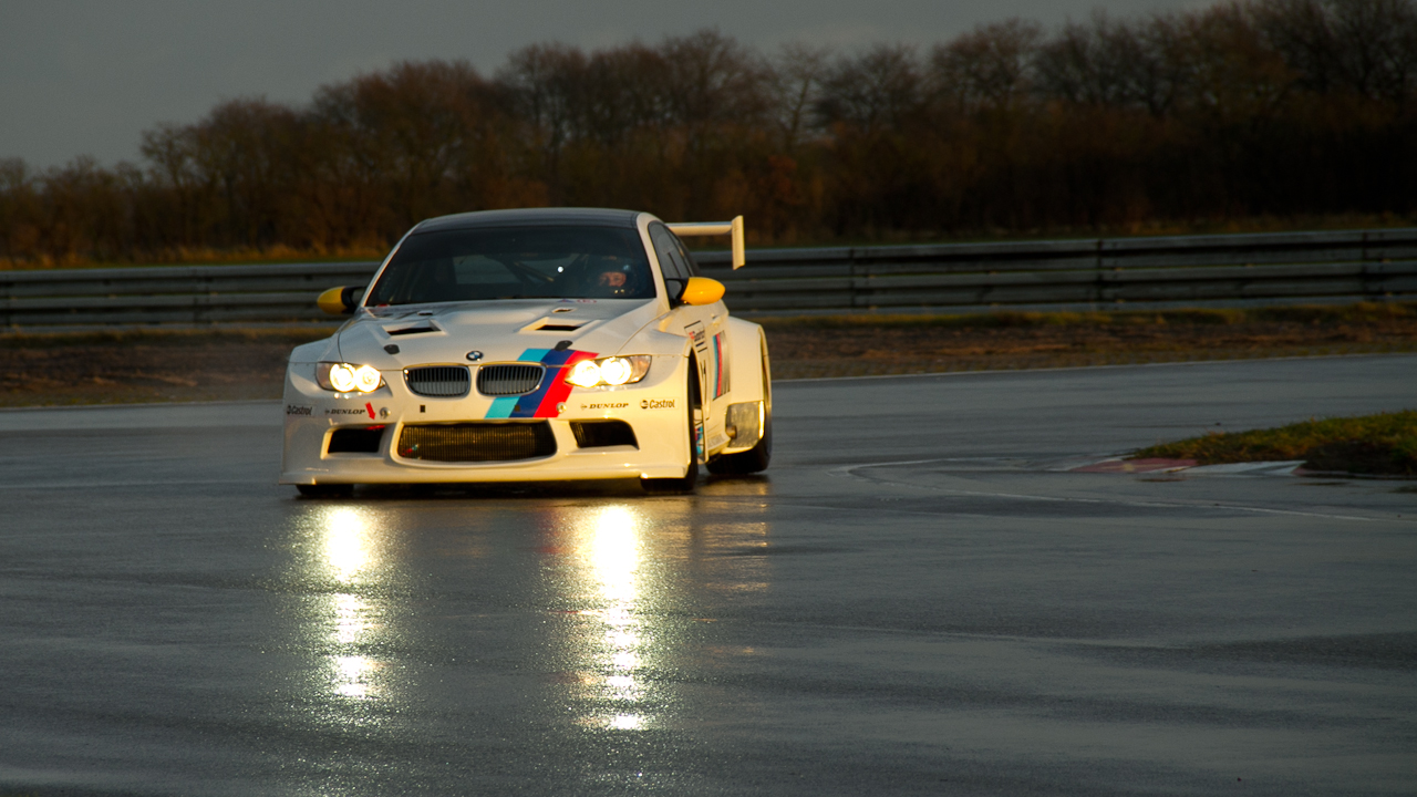 Bilen er en tro kopi af de fabriks-BMW’er, der kørte på Le Mans tidligere i år
(Foto: Gripping Media)