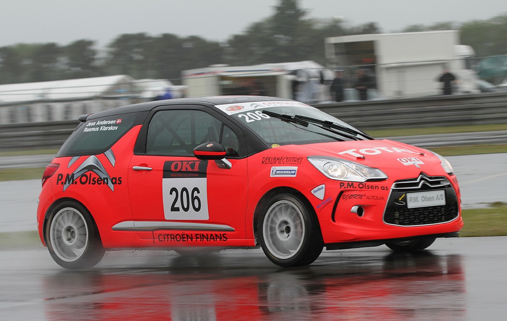 Rasmus Klarskov kæmpede sig gennem regnen og vandt første race, sidste gang DS3 Cuppen var på Padborg Park
(Foto: Motorsporten.dk)
