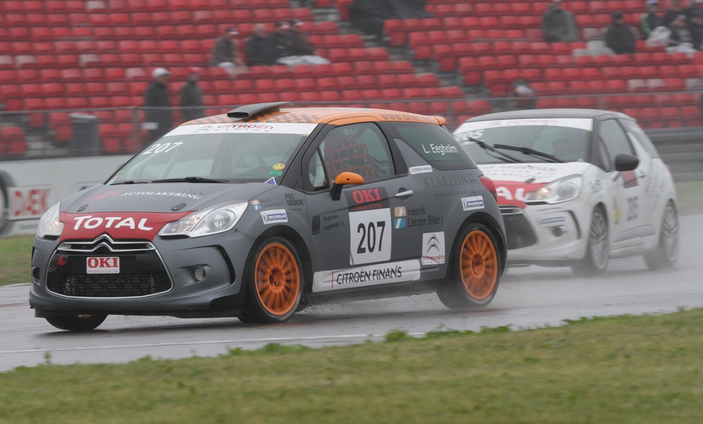Lars Efgholm kæmpede for at nå plads nummer 3, ved sidste løb på Padborg Park
(Foto: Motorsporten.dk)