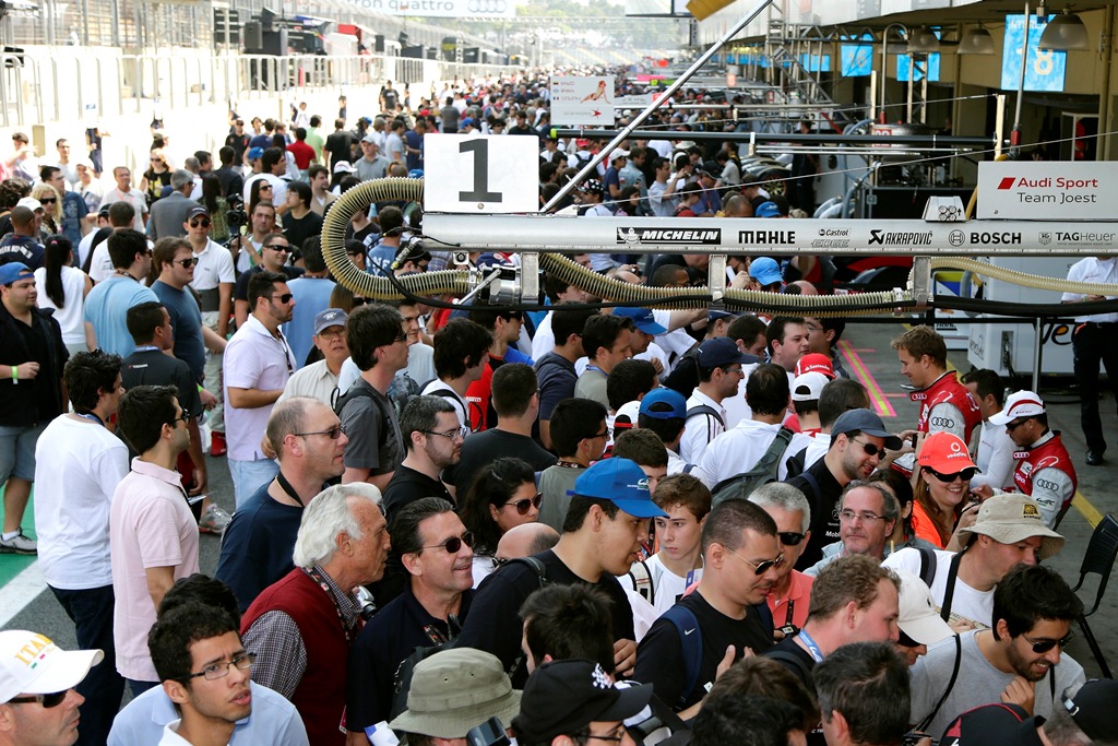De brasilianske tilskuere elsker sportscar racing
(Foto: Audi Sport)