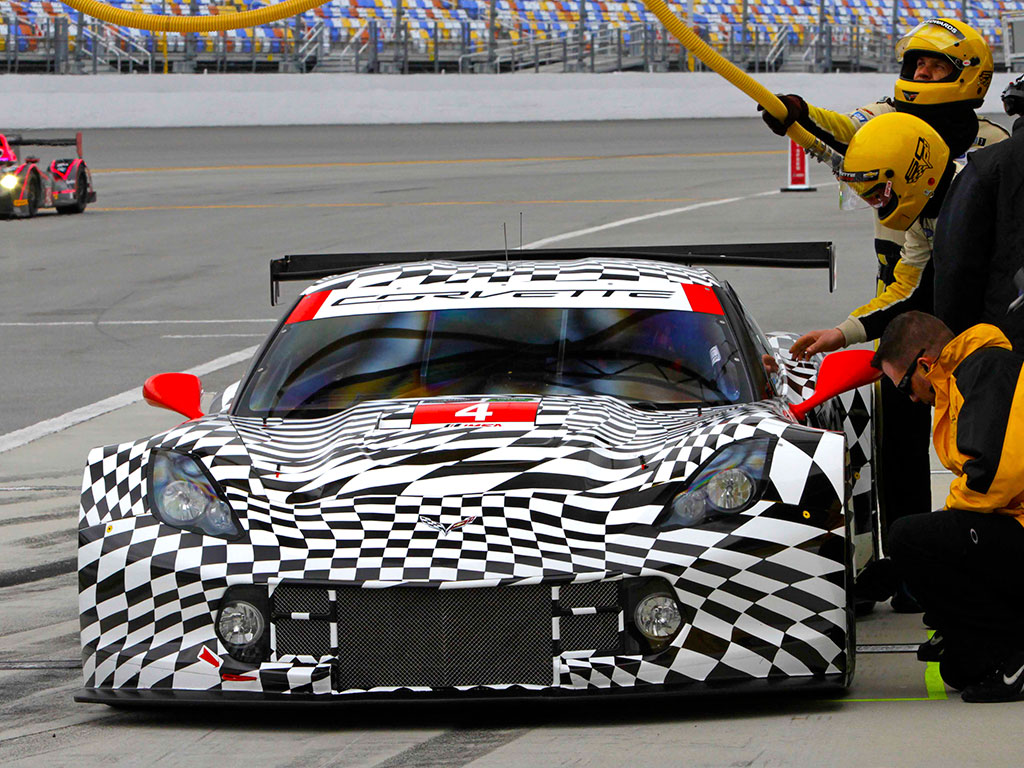 Der blev arbejdet hårdt hos Corvette
(Foto: Martin Spetz)