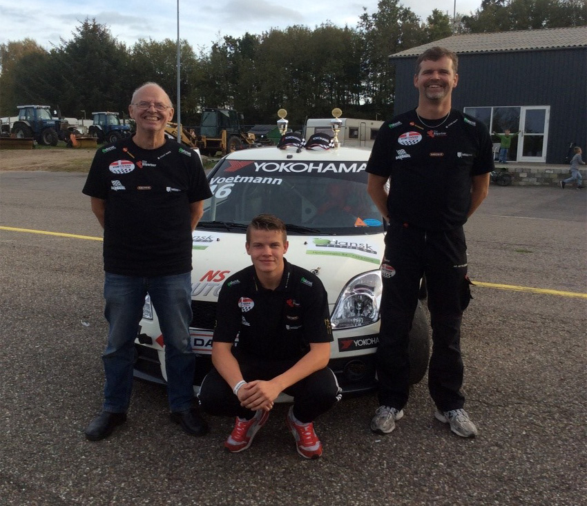 3 generationer samlet i en racerfamilie