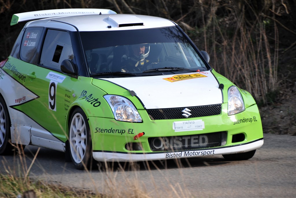 En motor under frontklappen - så er Jesper Bisted klar til Rallyshow