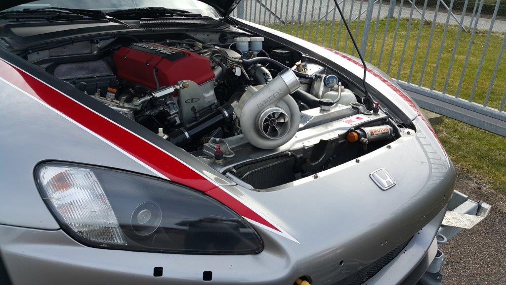 Anders Kolstrup kommer i en Honda S2000 med en Rotrex kompressor installeret
(Foto: Privatfoto)