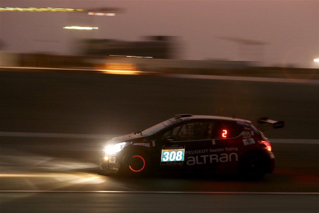 Michael Carlsen var med til at køre Team Altrans Peugeot 208 til sejr