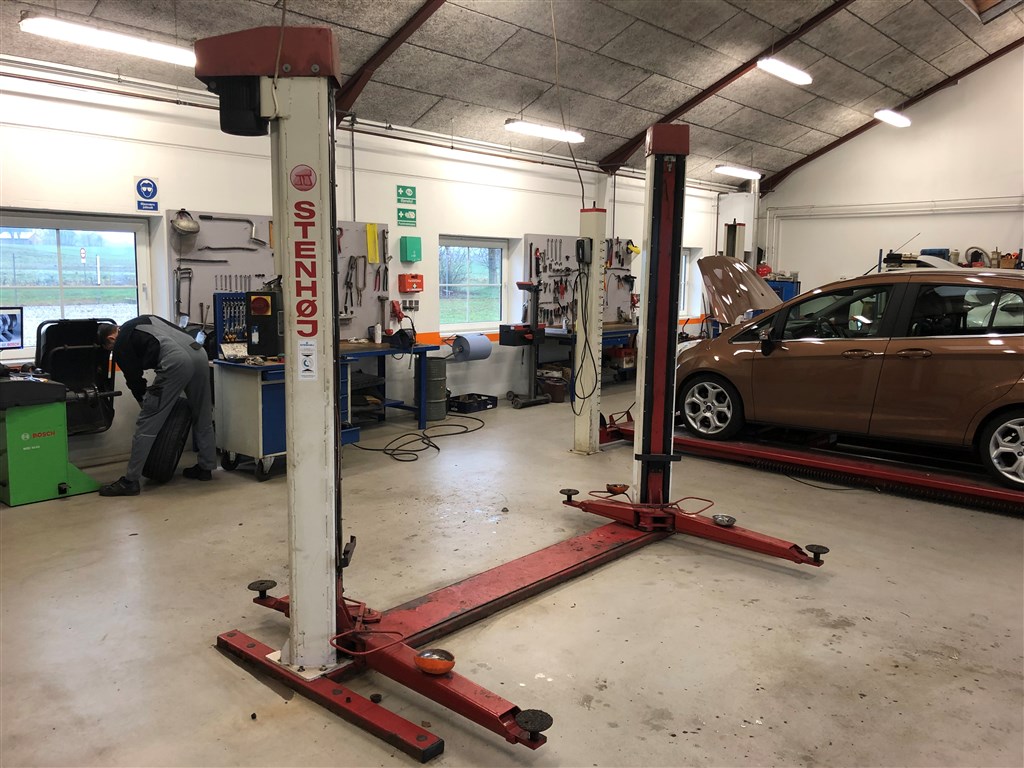 Motorsporten dk Job Handel SOLGT 2 s jlet Stenh j Lift