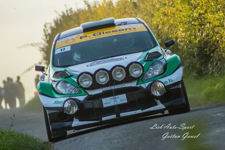 Det var ikke mange kilometer, Jesper Bisted og Arly Larsen fik tilbagelagt under Rallye Charlemagne.