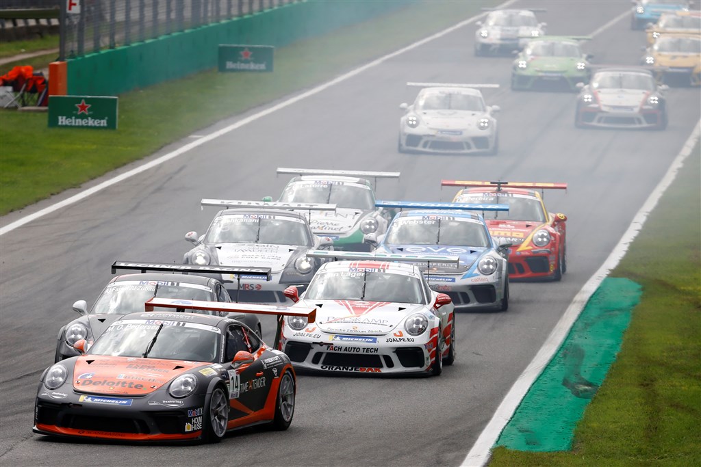 En god start sendte Mikkel O. Pedersen flere pladser frem i feltet ved starten på Monza-banen