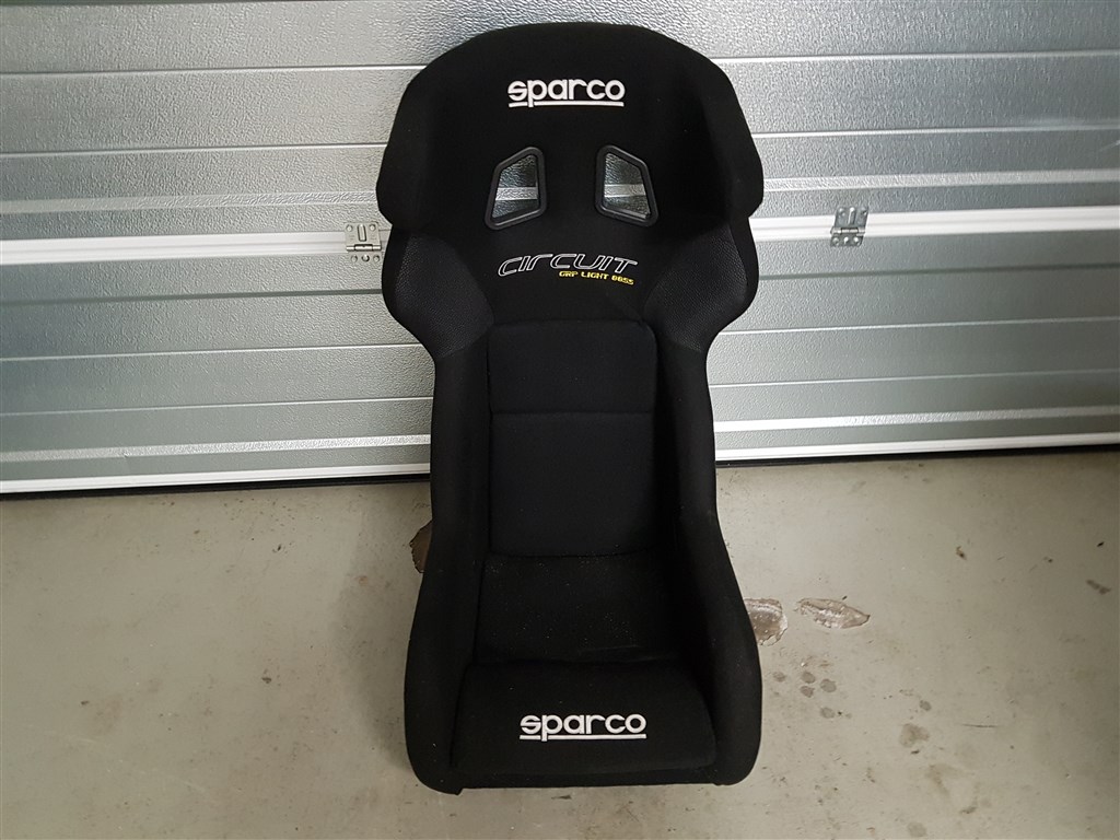 sparco circuit pro
