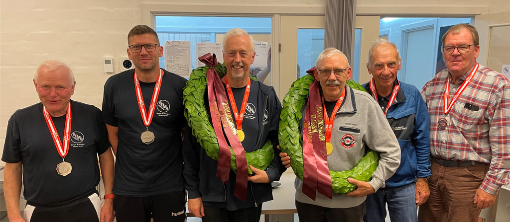 Fra venstre: Bent Mikkelsen og Morten Jäger, Struer (sølv), Jørn Mørup og Børge Holm, Struer/Thisted (guld) samt Poul Erik Nielsen og Henrik Jørgensen, Frederikssund (bronze)
